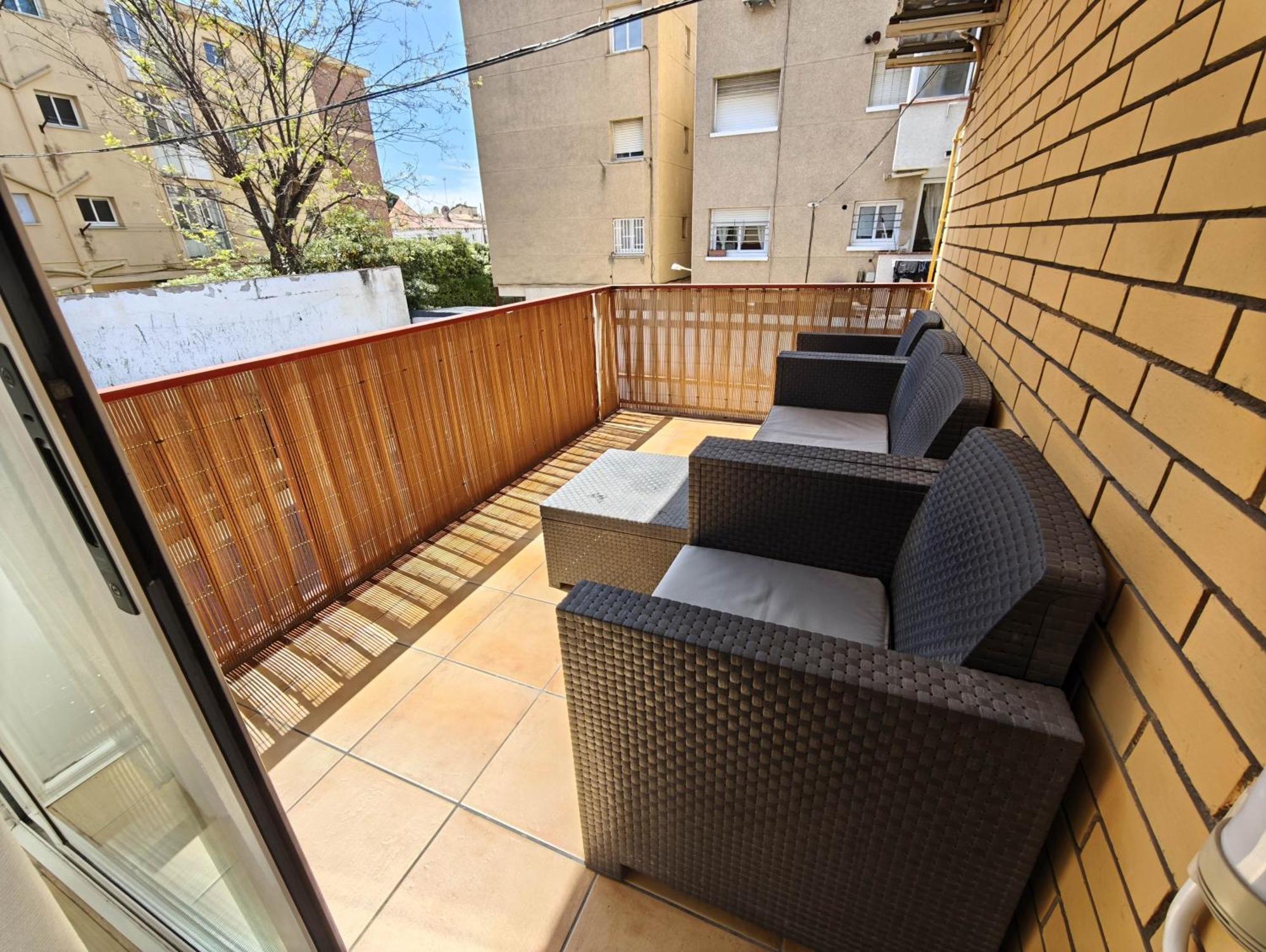 Apartamento Playa Con Piscina Parking Y 2 Habitac Castelldefels Kültér fotó