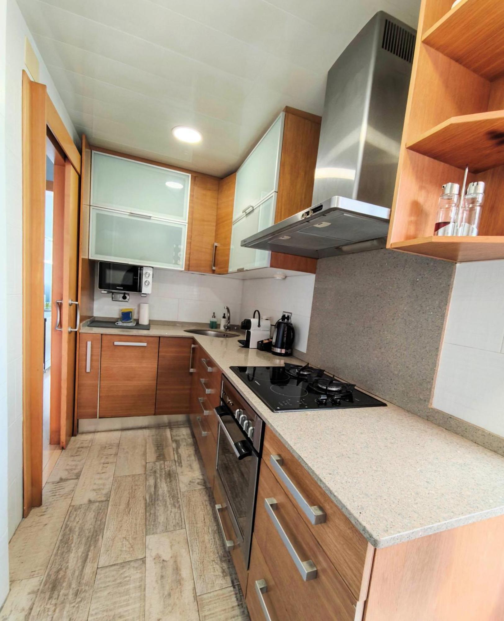 Apartamento Playa Con Piscina Parking Y 2 Habitac Castelldefels Kültér fotó